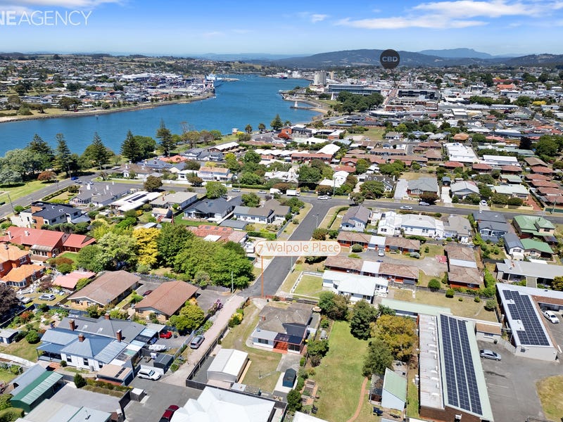 7 Walpole Place, Devonport, Tas 7310 House for Sale