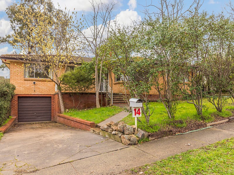 14 Dookie Street, Farrer, ACT 2607