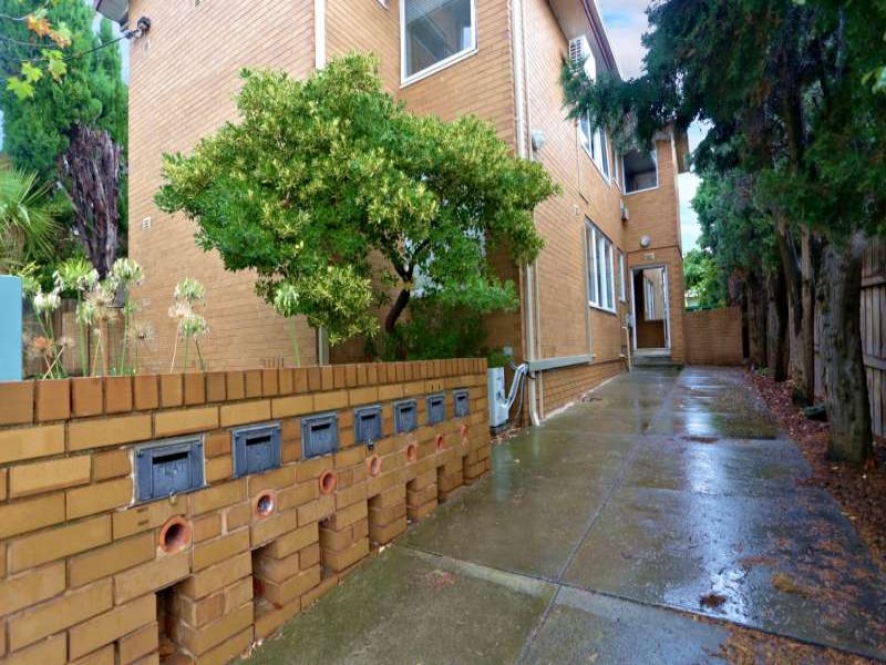 5/6 Beach Avenue, Elwood, VIC 3184