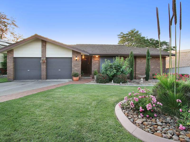 18 Dwyer Crescent, Bellbridge, Vic 3691 Property Details