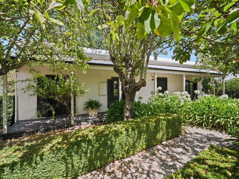 98 Central Springs Road, Daylesford, Vic 3460 House for Sale