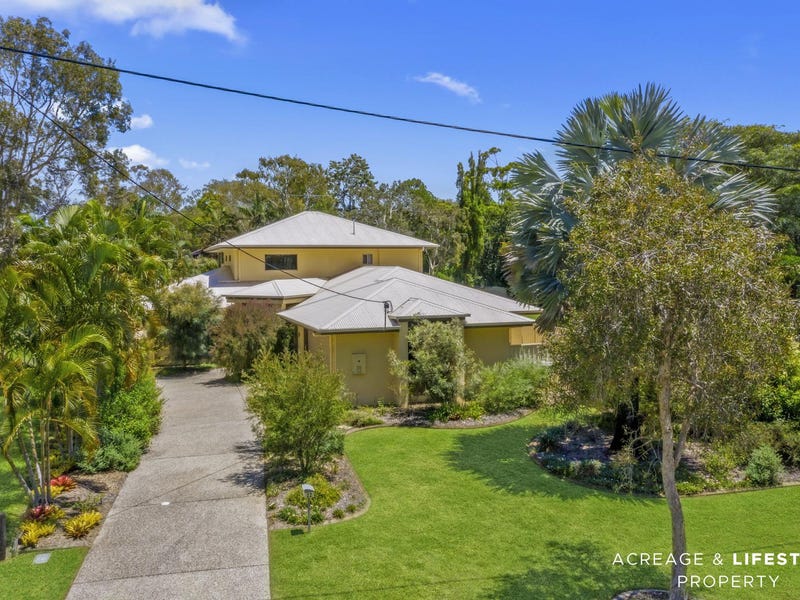 22 Coronation Avenue, Beachmere, QLD 4510