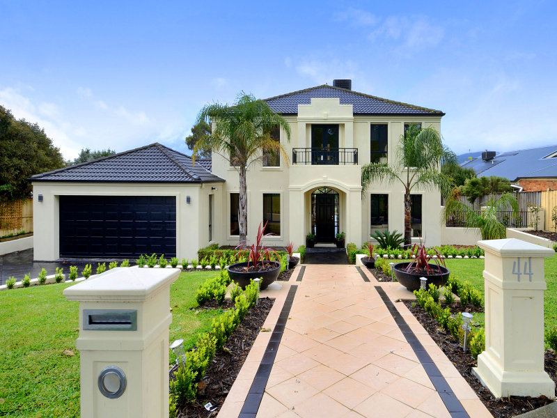 44 Heritage Way, Lysterfield, Vic 3156 Property Details