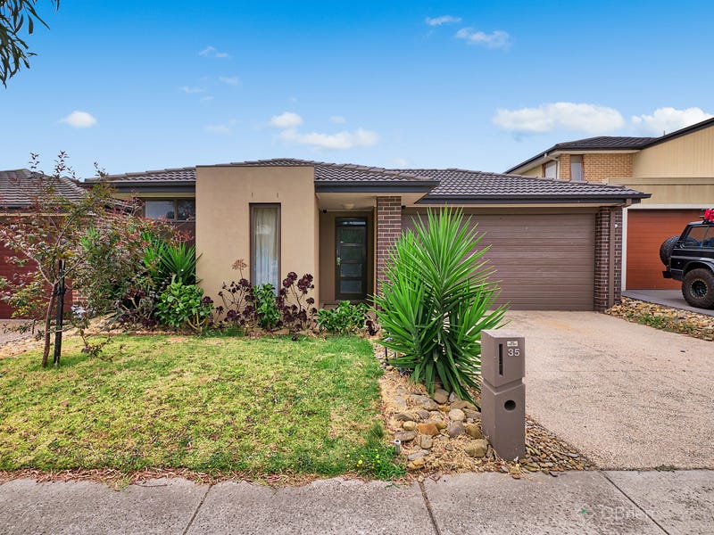 35 Nature Circuit, Cranbourne North, VIC 3977 - realestate.com.au