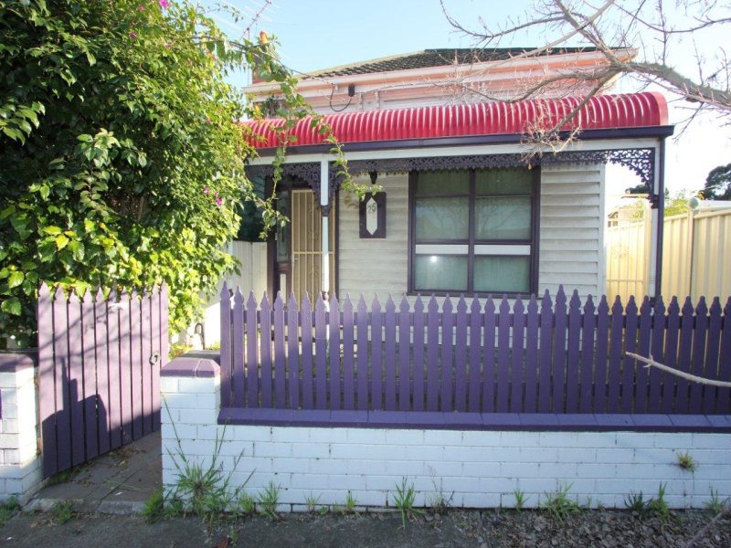 25 Gallant Street, Footscray, Vic 3011 Property Details