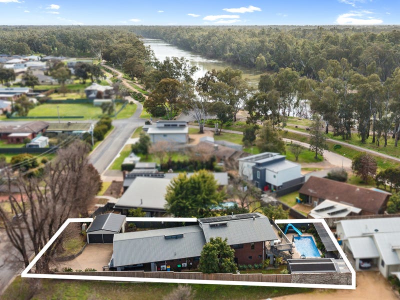 18 Brepbir Street, Cobram, Vic 3644 House for Sale