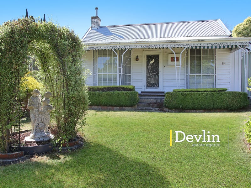 54 Finch Street, Beechworth, Vic 3747 Property Details
