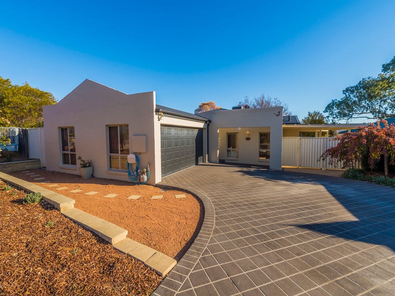 28 Paperbark Street, Banks, ACT 2906 Property Details