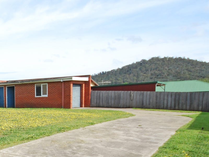 34 Pioneer Avenue, New Norfolk, TAS 7140