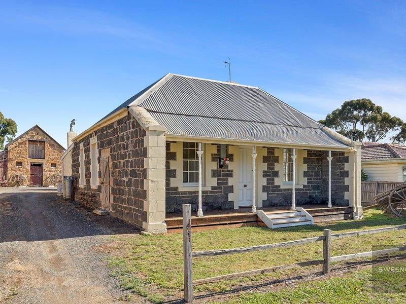 29 Main Street, Myrniong, Vic 3341 Property Details