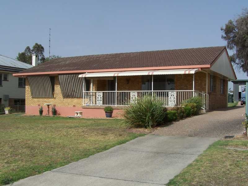 10 Wallace Street, Warwick, QLD 4370