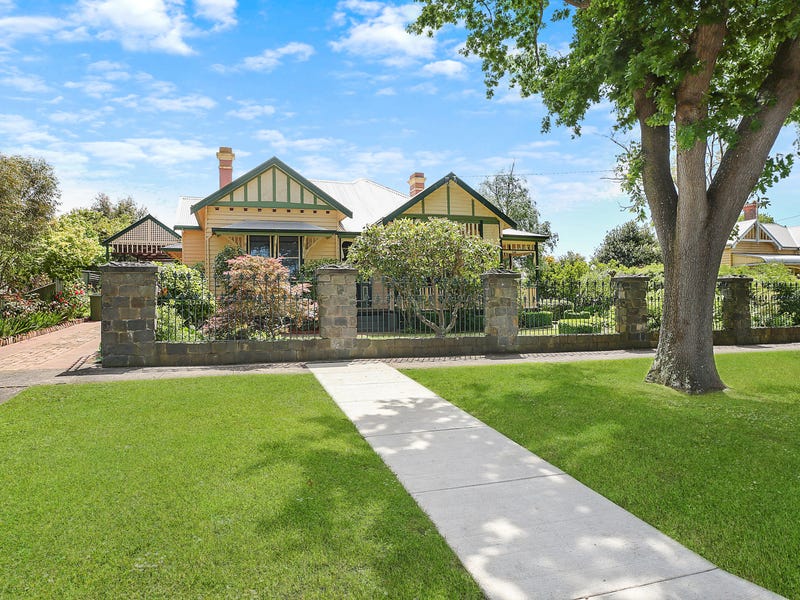 44 Brooke Street, Camperdown, Vic 3260 Property Details