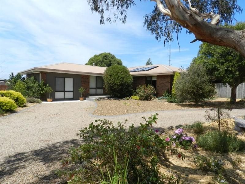 2 Chart Court, Newlands Arm, VIC 3875