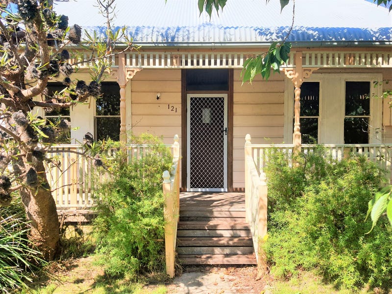 121 Waratah Street, Katoomba, NSW 2780