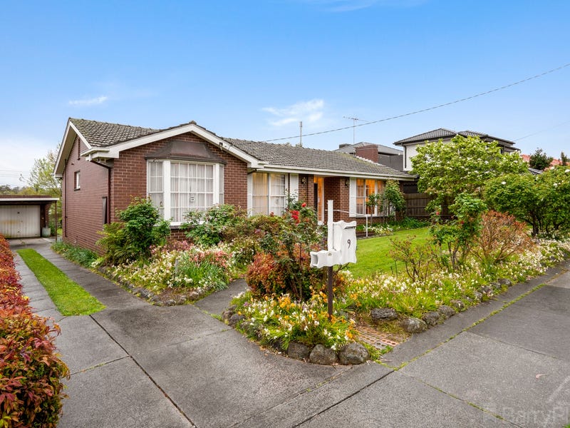 9 Pitt Street, Ringwood, Vic 3134 Property Details