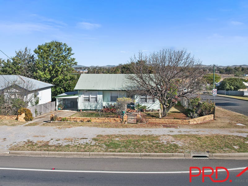 83 Peel Street, Tamworth, NSW 2340 Property Details