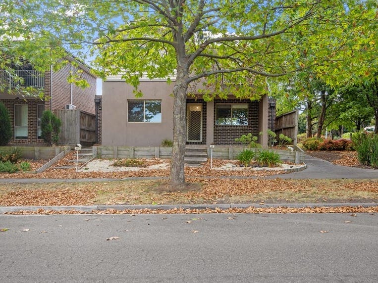 30 Windrock Avenue, Craigieburn, Vic 3064 Property Details