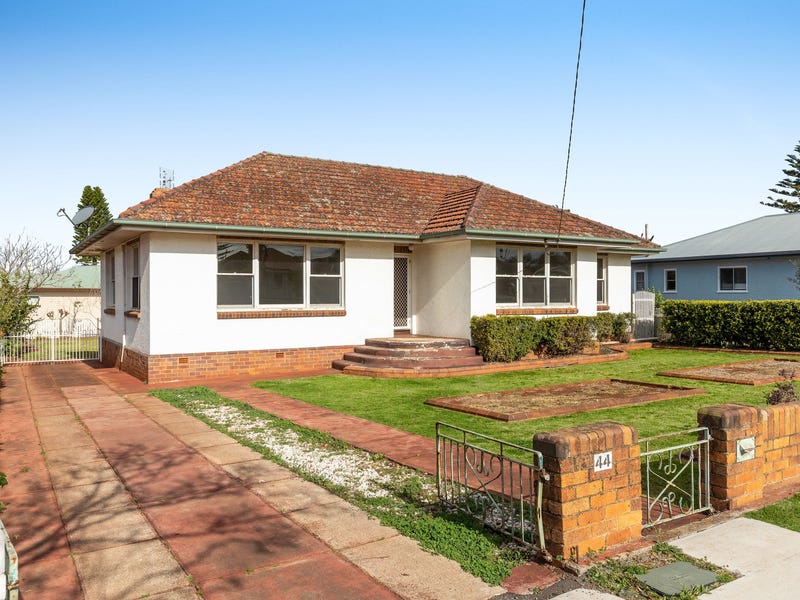 44 Drayton Road, Harristown, Qld 4350 House for Sale