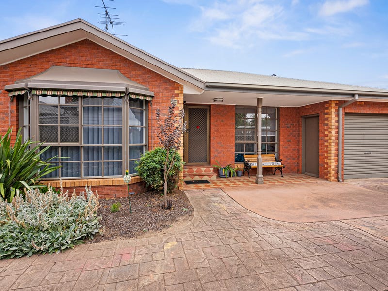 2/6 Waddell Street, Bacchus Marsh, VIC 3340