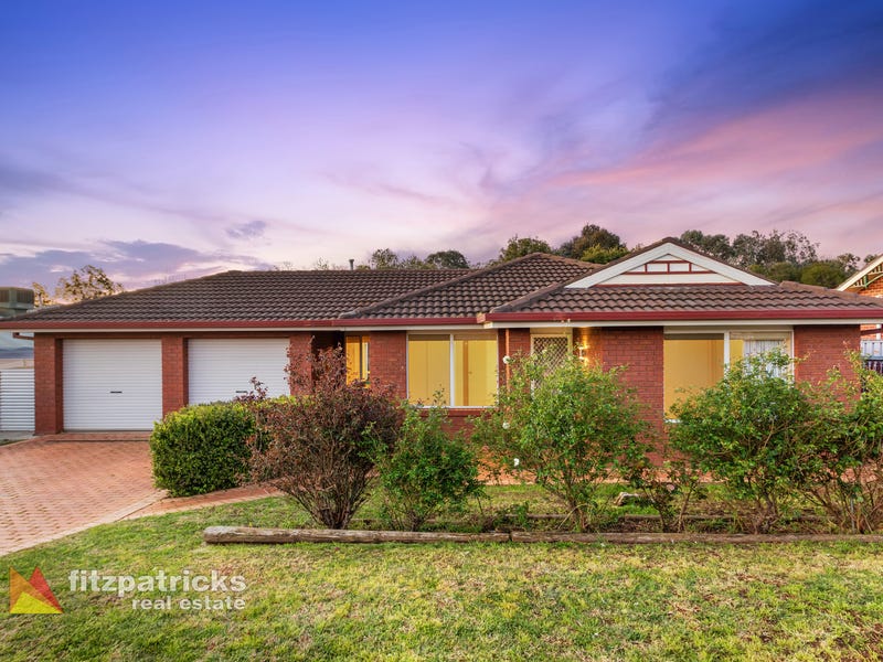 17 Bourkelands Drive, Bourkelands, NSW 2650 Property Details