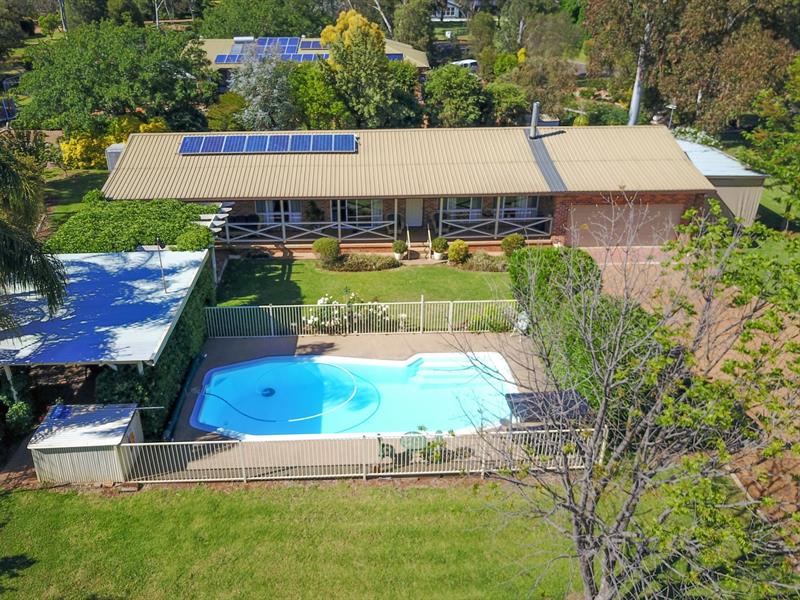 8 Lakeland Drive, Dubbo, NSW 2830
