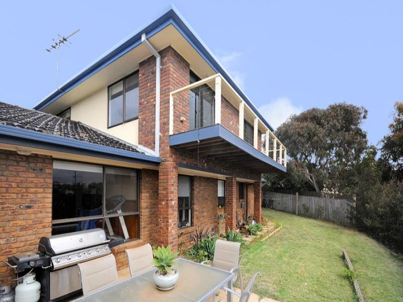 ocean cuttle grove 7 court Cuttle 3226 Details Vic Grove,   4 Ocean Court, Property