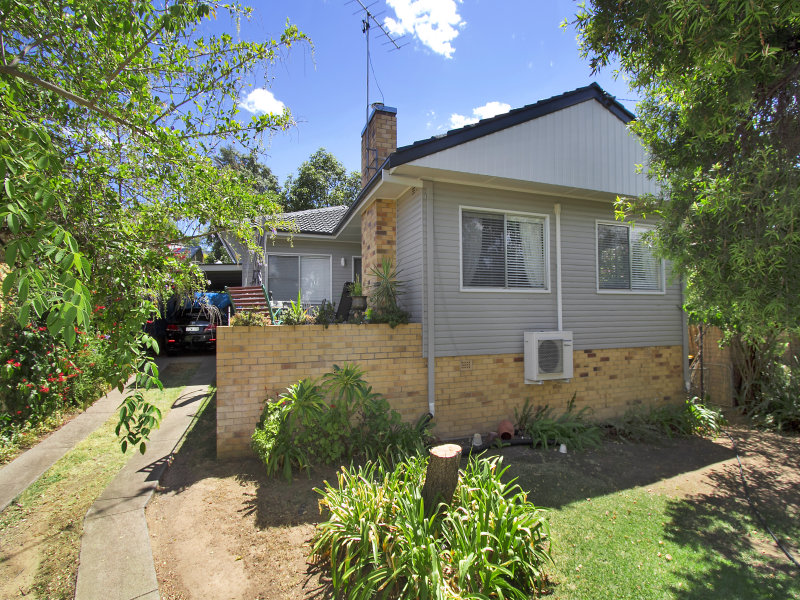 18 McRae Street, Tamworth, NSW 2340 Property Details