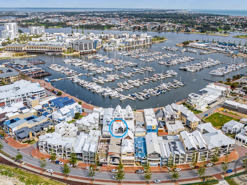 6/30 Spinnaker Quays, Mandurah, WA 6210 Property Details