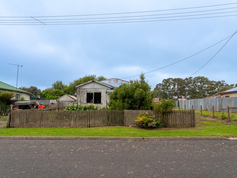 13 North East Terrace, Kalangadoo, SA 5278 Property Details