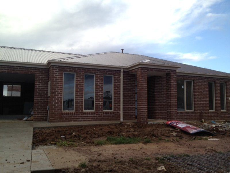 1/50 Crown Street, Sebastopol, VIC 3356