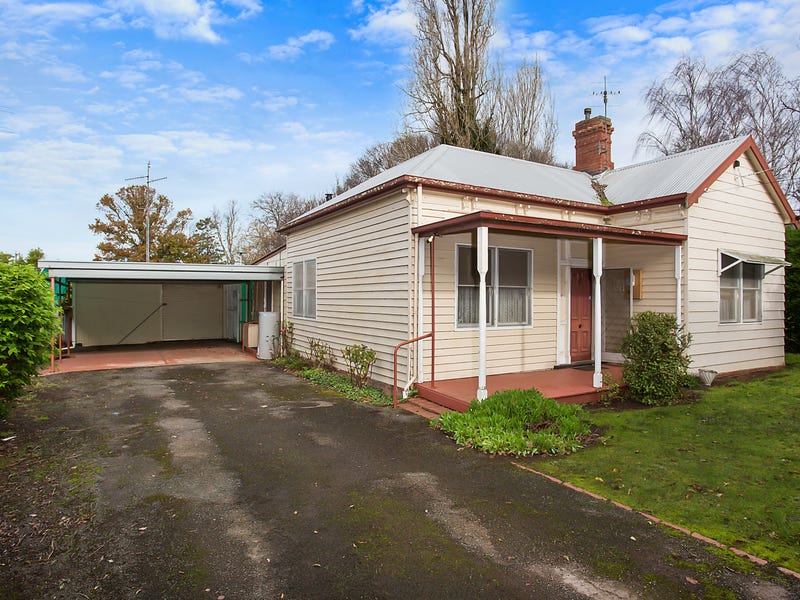 29 Parrott Street, Cobden, VIC 3266