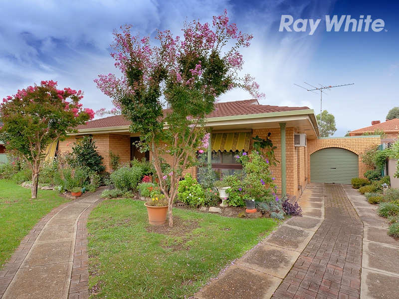 536 b Street, Lavington, NSW 2641 Property Details