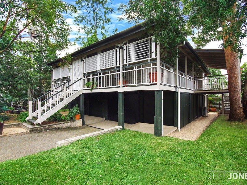 26 Avondale Avenue, Annerley, QLD 4103