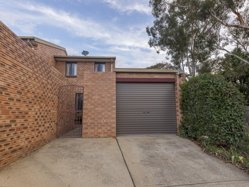 15/116 Henderson Road, Queanbeyan, NSW 2620 Property Details