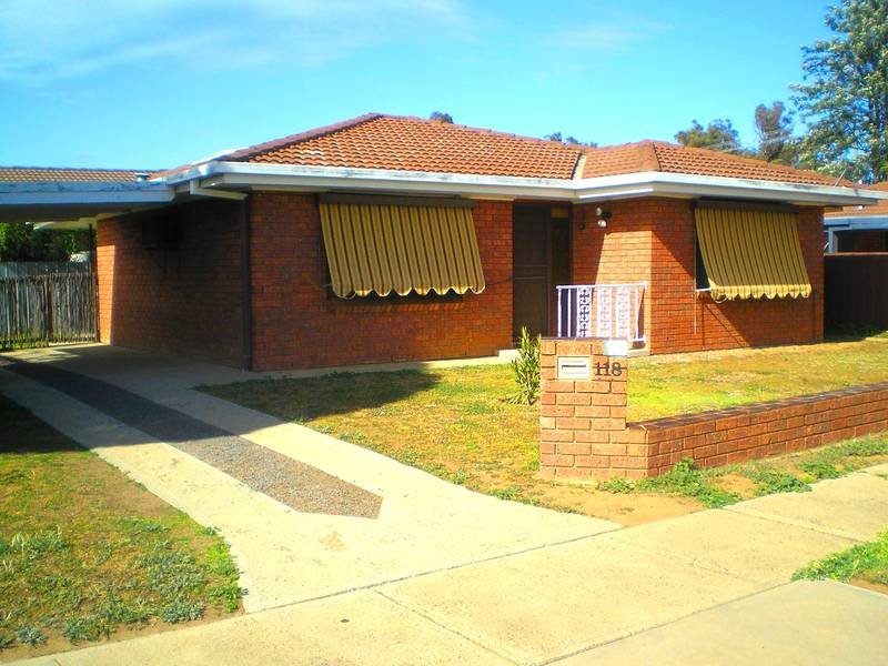 118 Junction Street, Deniliquin, NSW 2710
