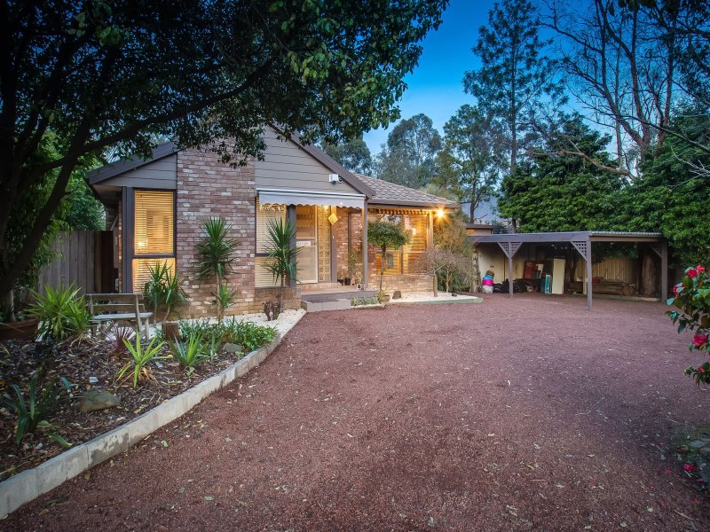 29 Liverpool Road, Kilsyth, Vic 3137 Property Details