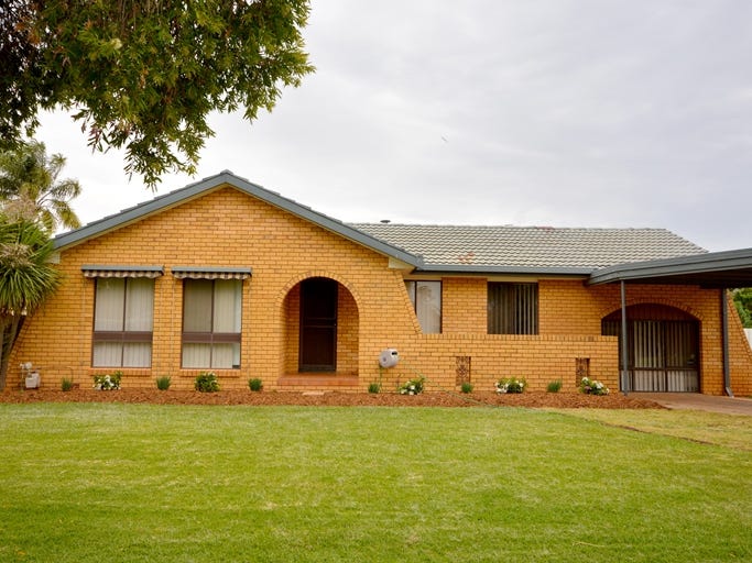 24 Burley Street, Griffith, NSW 2680
