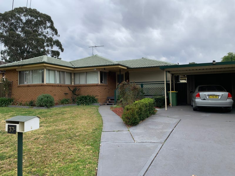 37 Harrow Road, Cambridge Park, NSW 2747