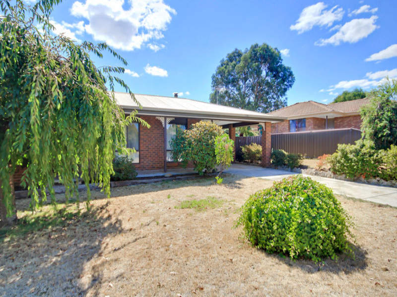 9 Beaumont Drive Beechworth VIC 3747 realestate .au