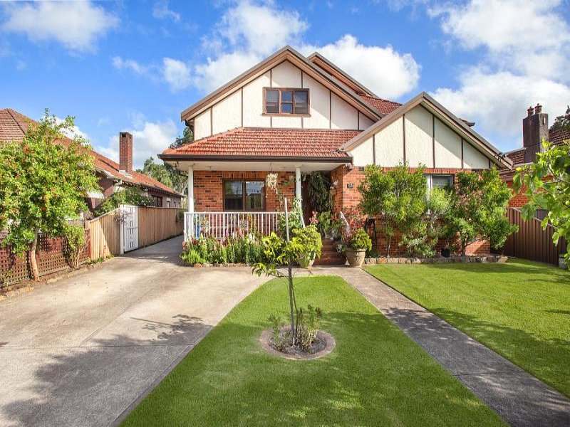 53 Addison Avenue, Roseville, NSW 2069