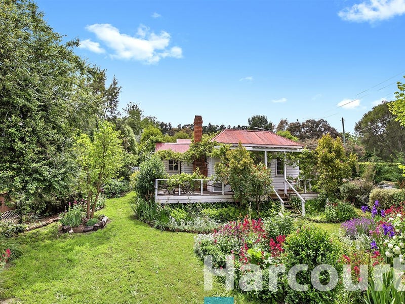 4 Pound Lane, Creswick, Vic 3363 Property Details