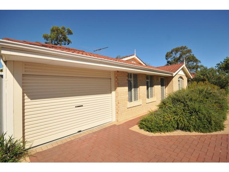 Villa 2/66 Evelyn Street, Gosnells, WA 6110 Property Details