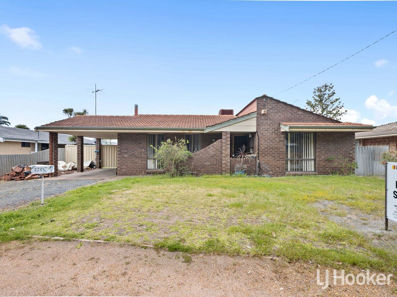 228 Prinsep Street N, Collie, WA 6225