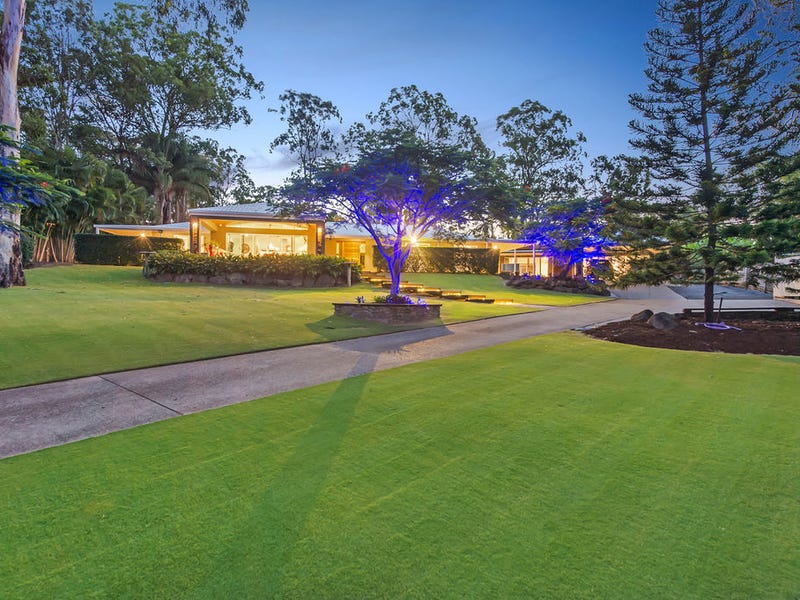 39 Riverdowns Crescent, Helensvale, Qld 4212 Property Details