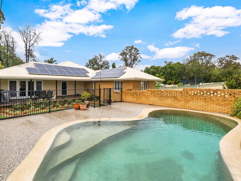 46 Kenmore Road, Kenmore, QLD 4069