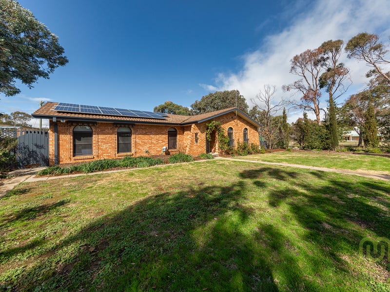 40 Falkiner Place, Macarthur, ACT 2904