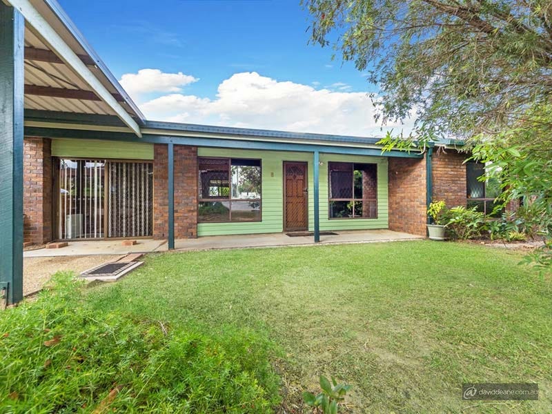 8 Livingstone Street, Strathpine, Qld 4500 Property Details