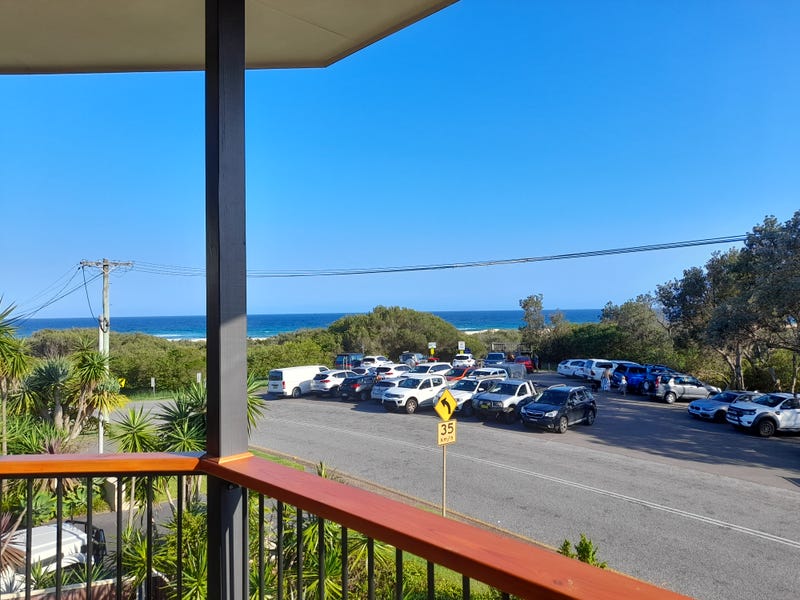 11 Cain Street, Redhead, NSW 2290 House for Rent