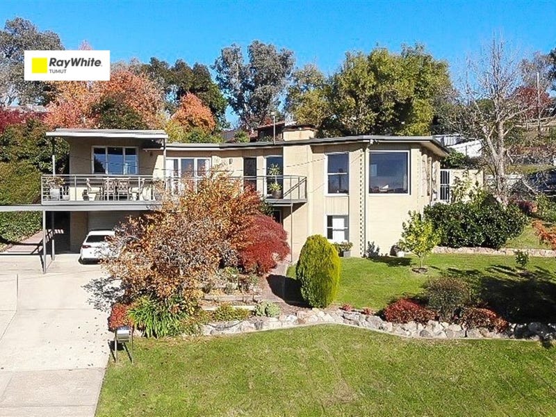123 Dalhunty Street, Tumut, NSW 2720 House for Sale