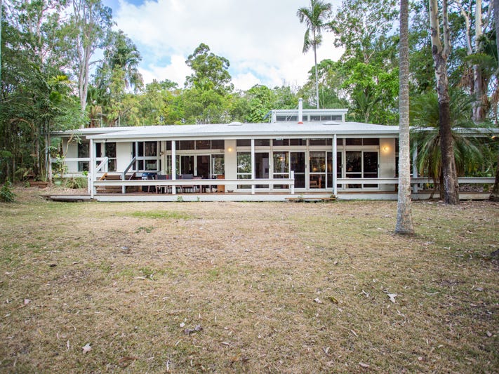 4 Wrights Road, Glenella, Qld 4740 Property Details